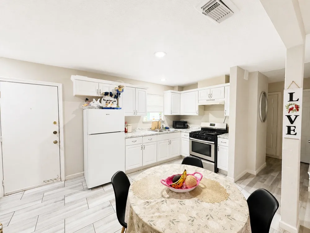 1125 Ridgeview Street Mesquite, TX 75149