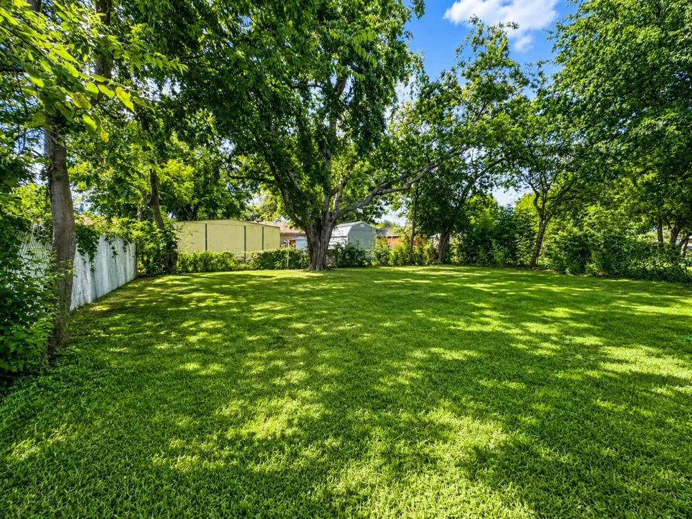 1125 Ridgeview Street Mesquite, TX 75149