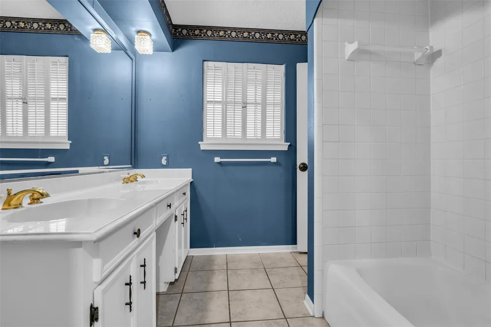 3403 Nottingham Street Pearland, TX 77581