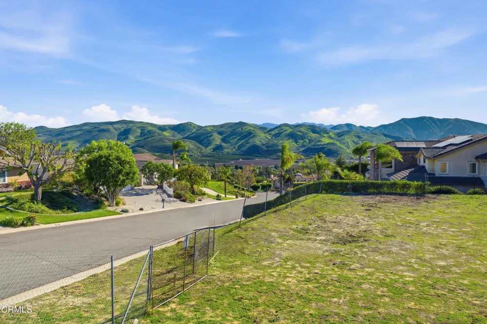 6920 Calle Dia Camarillo, CA 93012
