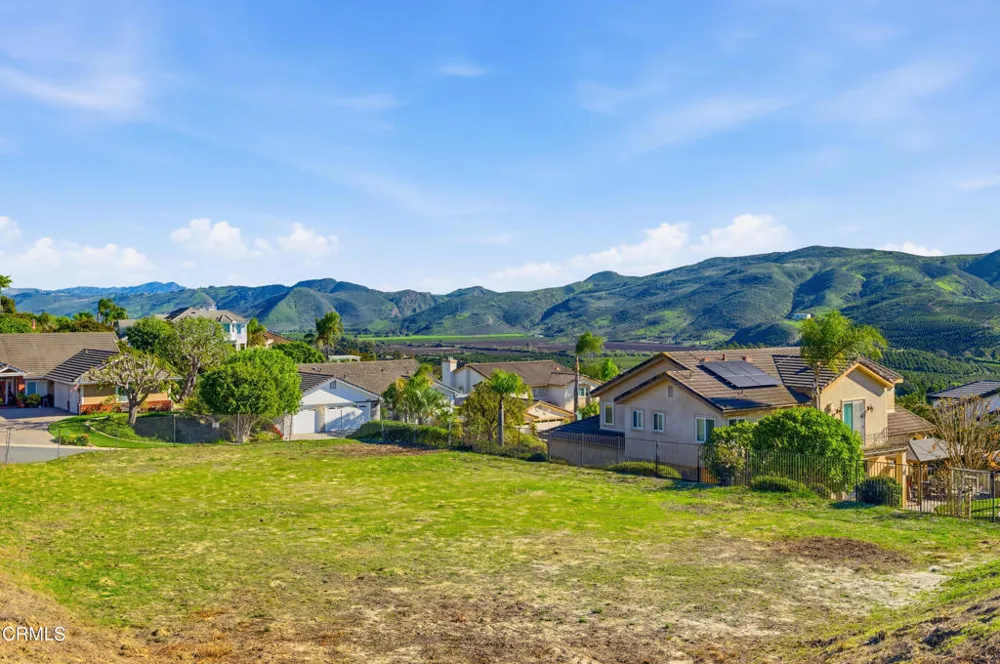 6920 Calle Dia Camarillo, CA 93012