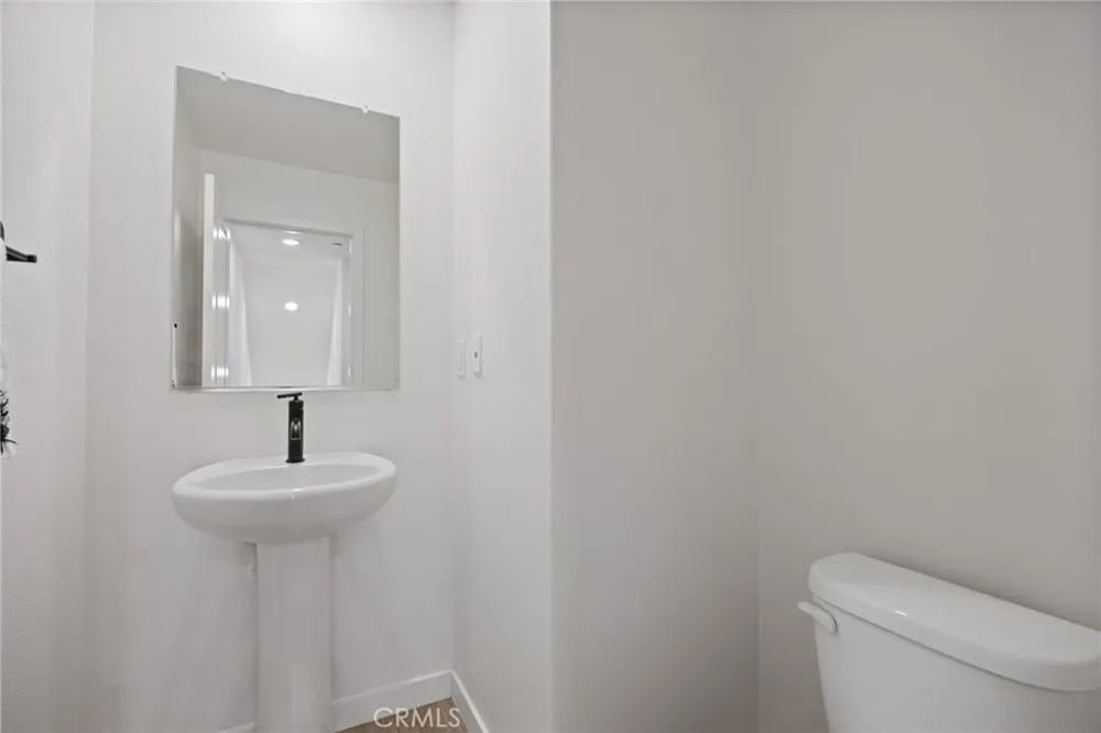 27131 Observation Court Valencia, CA 91381