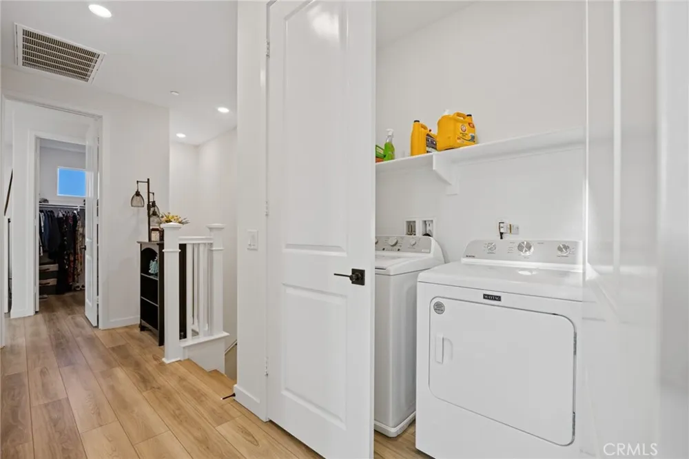 27131 Observation Court Valencia, CA 91381