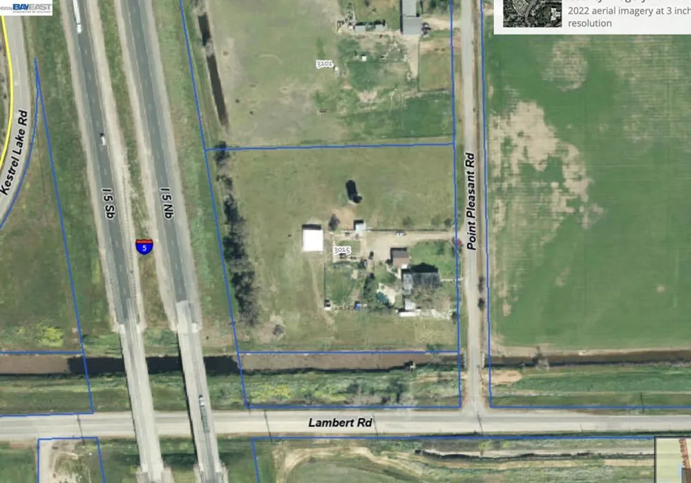 3015 Point Pleasant Rd Elk Grove, CA 95757