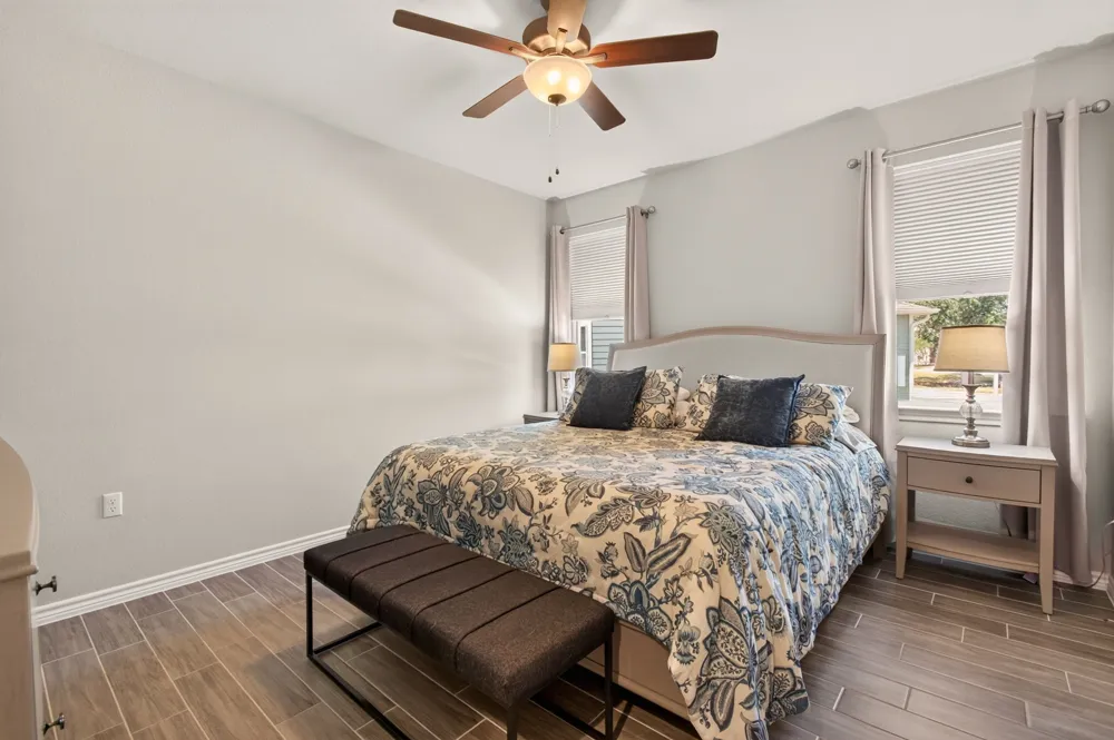 105 Harborside Drive #102 San Marcos, TX 78666