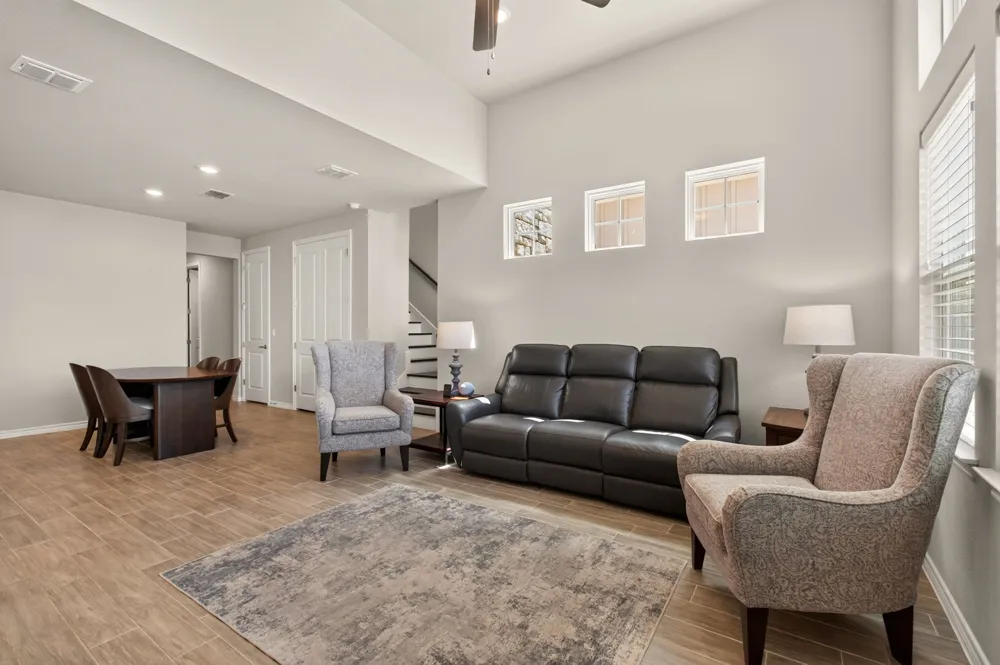 105 Harborside Drive #102 San Marcos, TX 78666