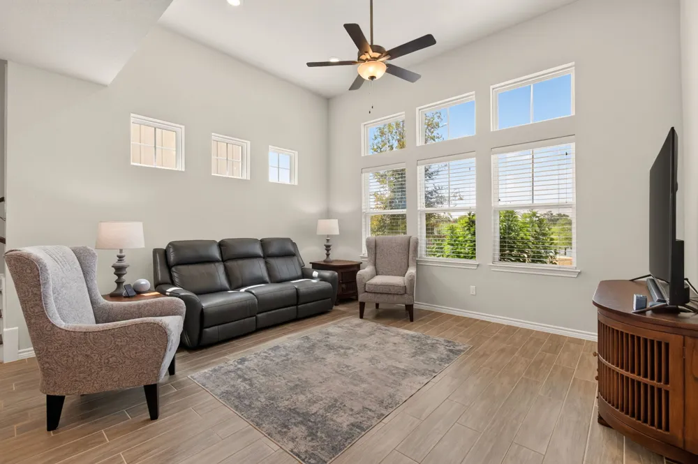 105 Harborside Drive #102 San Marcos, TX 78666