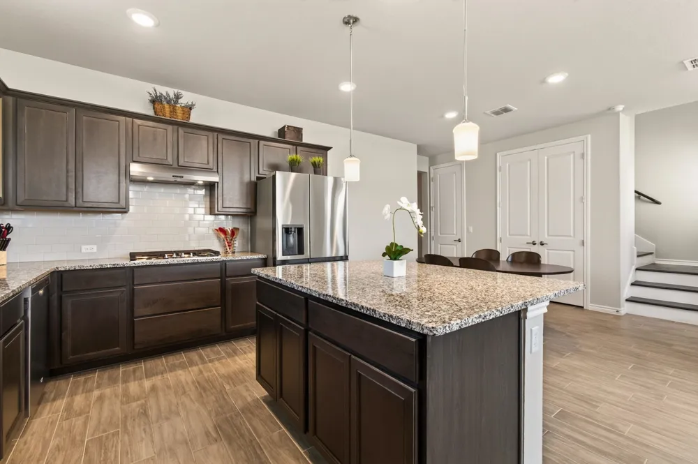 105 Harborside Drive #102 San Marcos, TX 78666