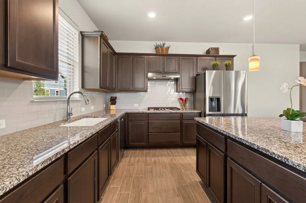 105 Harborside Drive #102 San Marcos, TX 78666