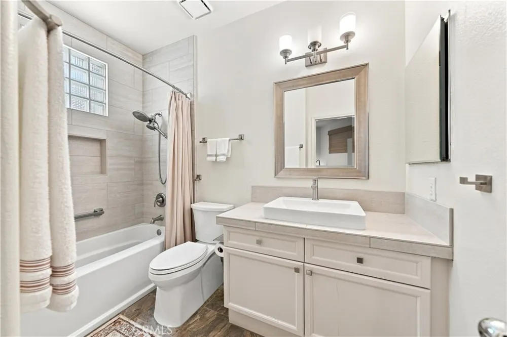 37775 Bear View Circle Murrieta, CA 92562