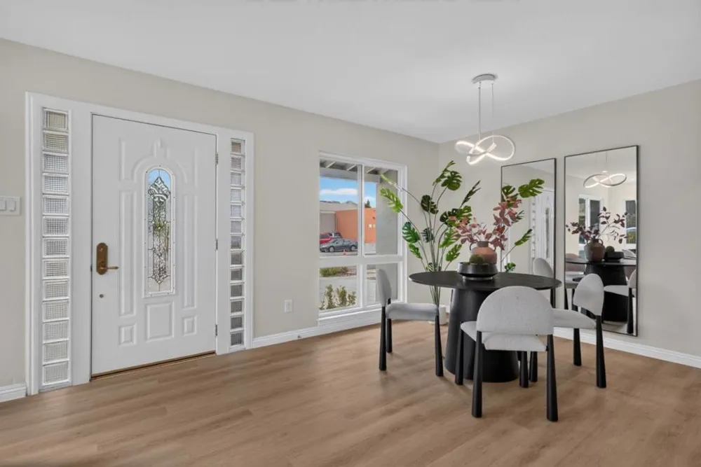 2487 Fernwood Avenue San Jose, CA 95128