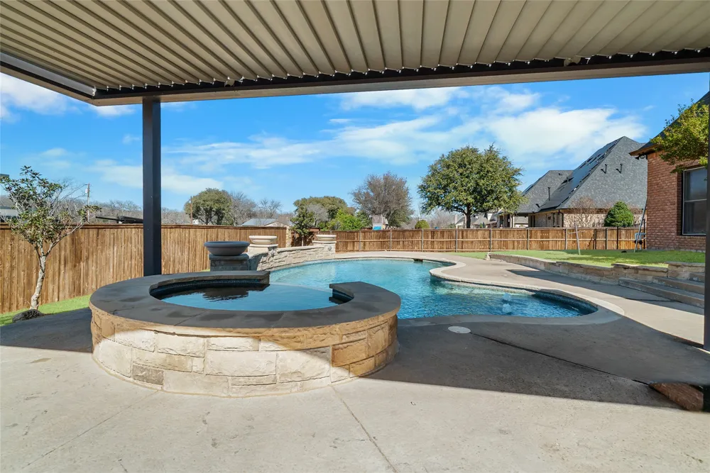 4900 Rockrimmon Court Colleyville, TX 76034