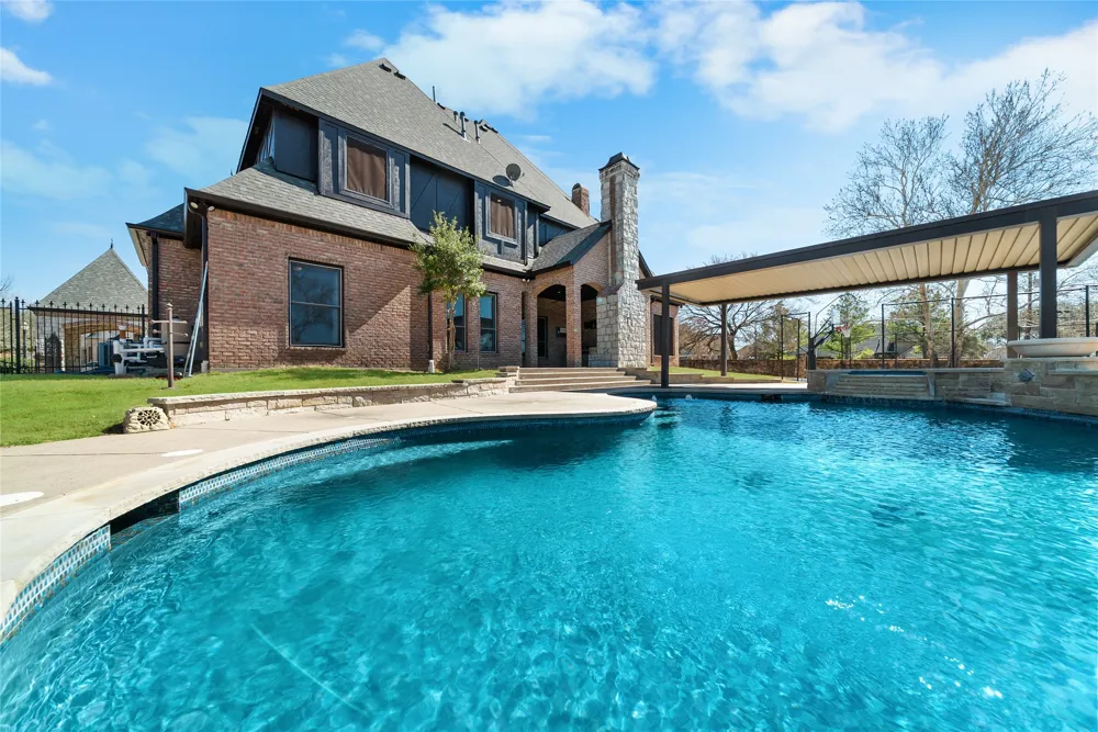 4900 Rockrimmon Court Colleyville, TX 76034