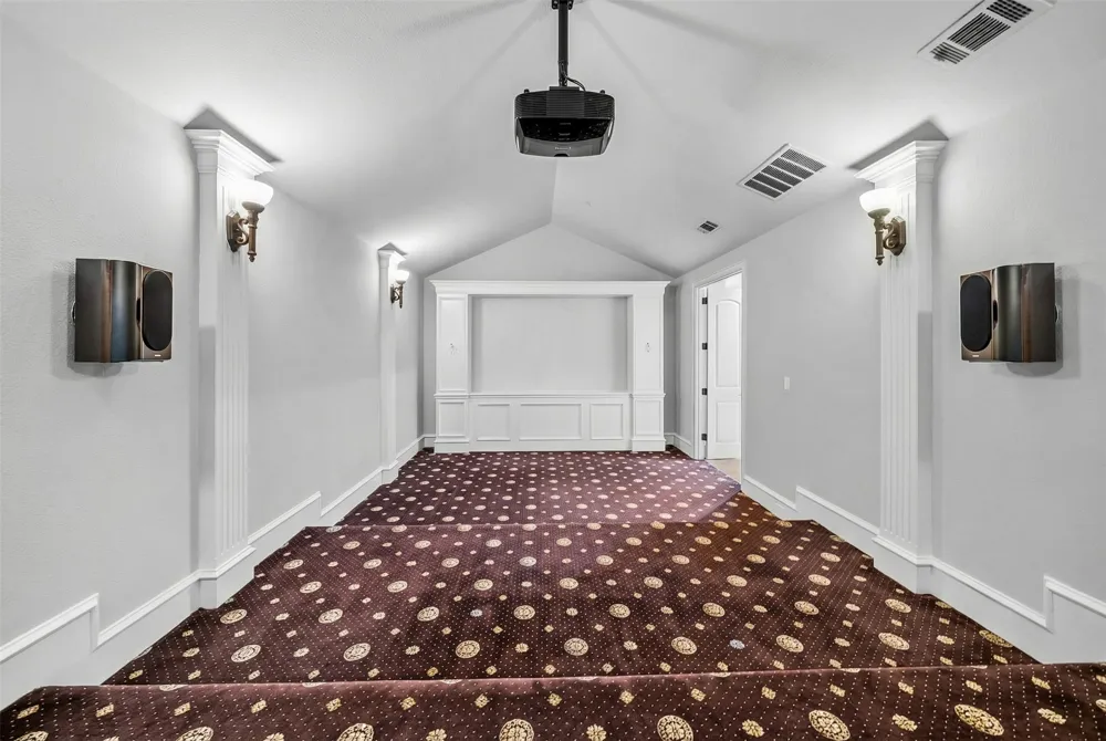 4900 Rockrimmon Court Colleyville, TX 76034