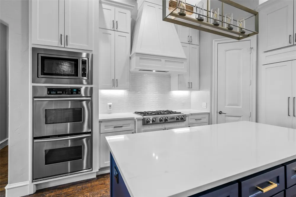4900 Rockrimmon Court Colleyville, TX 76034