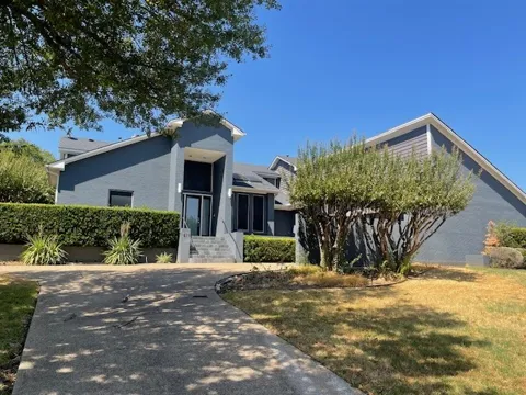 811 Turnberry Drive
