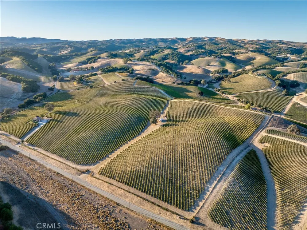 3130 Oakdale Rd. Paso Robles, CA 93446