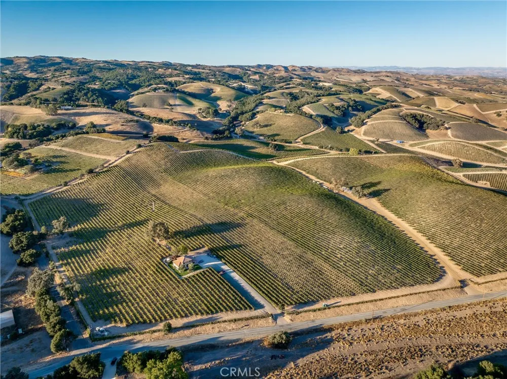 3130 Oakdale Rd. Paso Robles, CA 93446