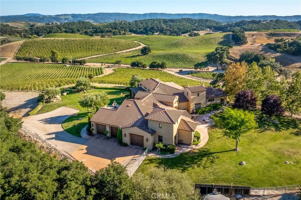 3130 Oakdale Rd. Paso Robles, CA 93446