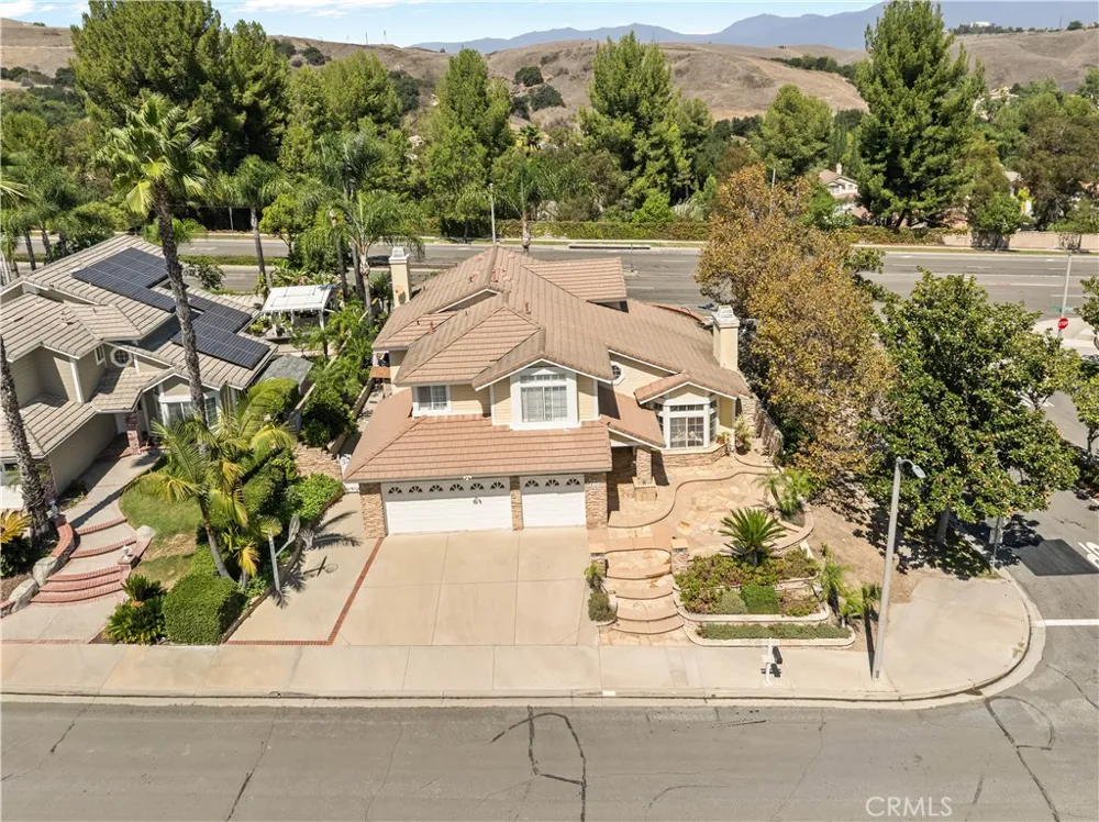 1692 Morning Terrace Drive Chino Hills, CA 91709