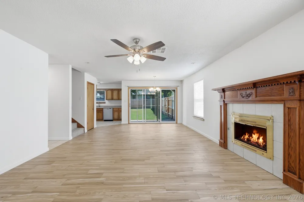 11339 S Ash Street Jenks, OK 74037