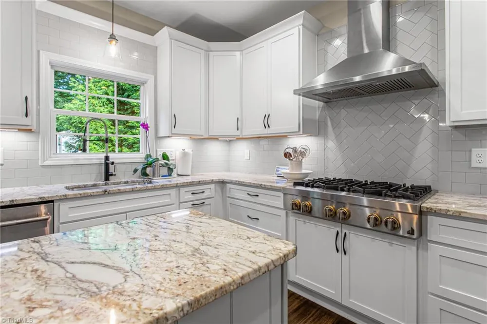 2319 Mill Lane High Point, NC 27265