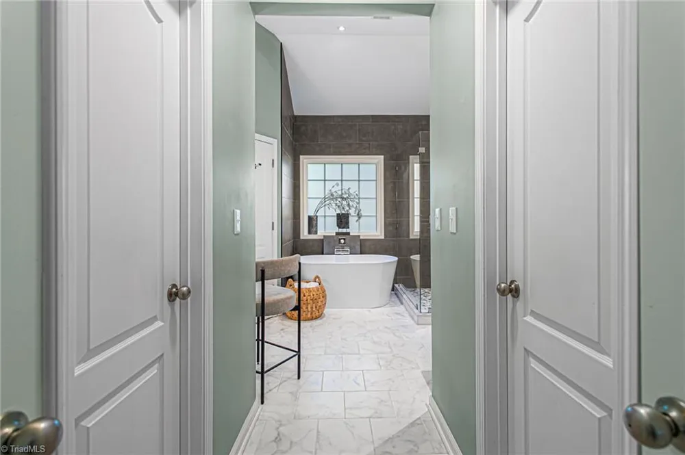 2319 Mill Lane High Point, NC 27265