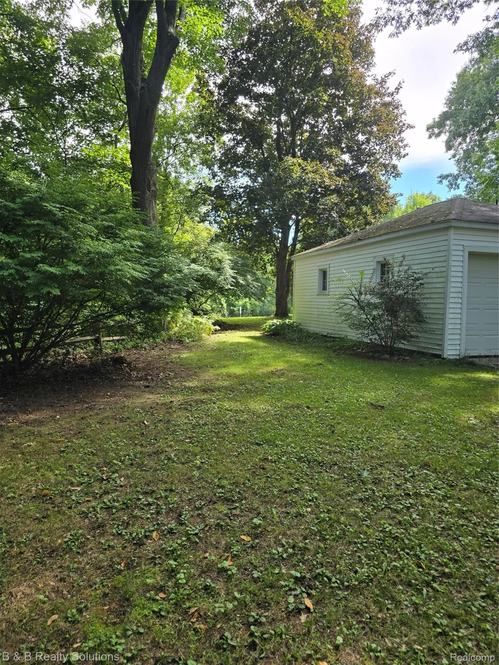 3625 N Lapeer Road Mayfield Township, MI 48446