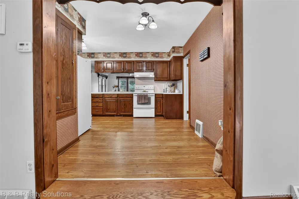 3625 N Lapeer Road Mayfield Township, MI 48446