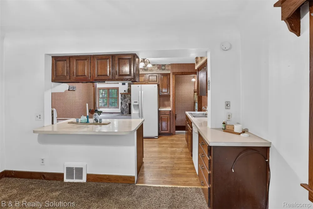 3625 N Lapeer Road Mayfield Township, MI 48446