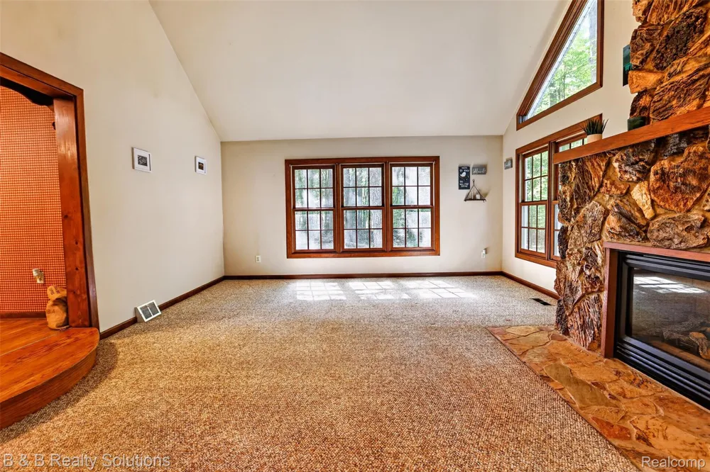 3625 N Lapeer Road Mayfield Township, MI 48446