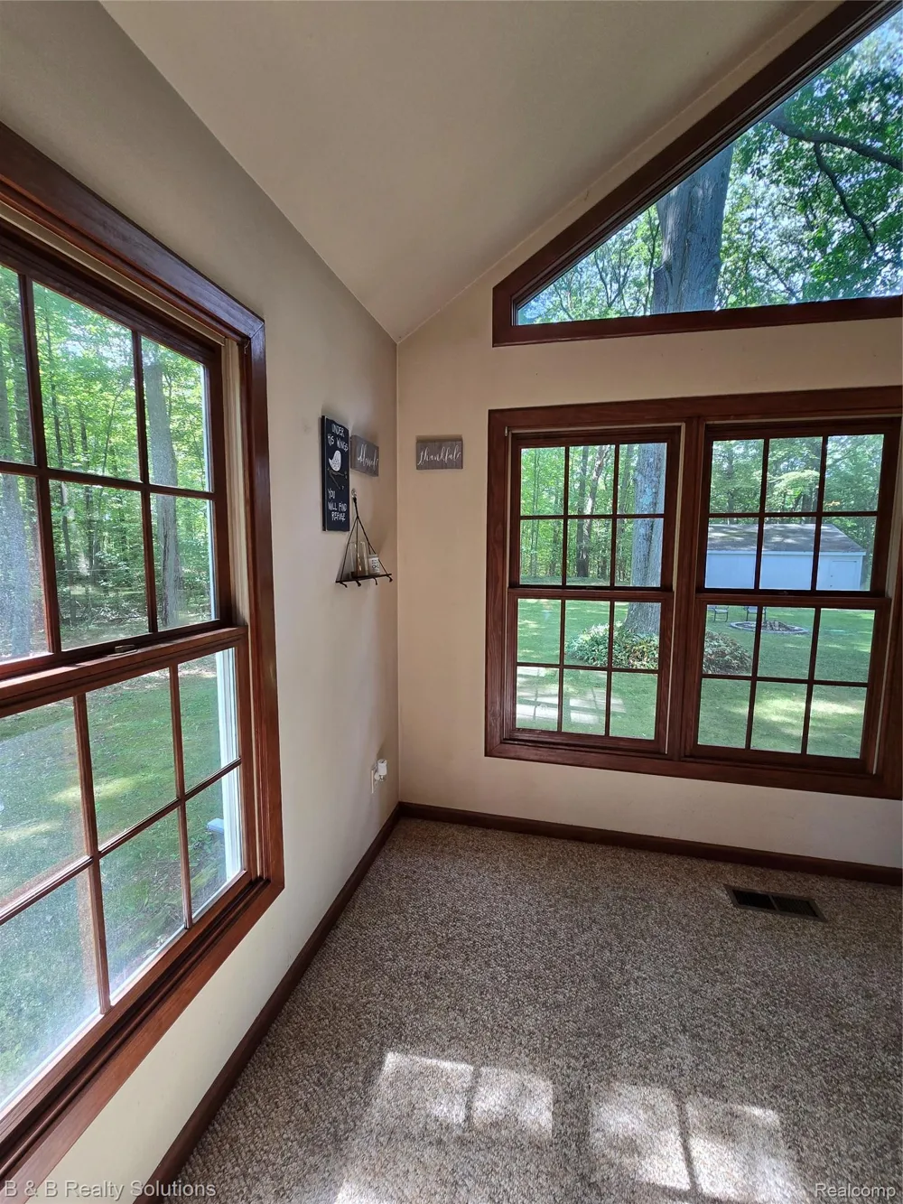 3625 N Lapeer Road Mayfield Township, MI 48446