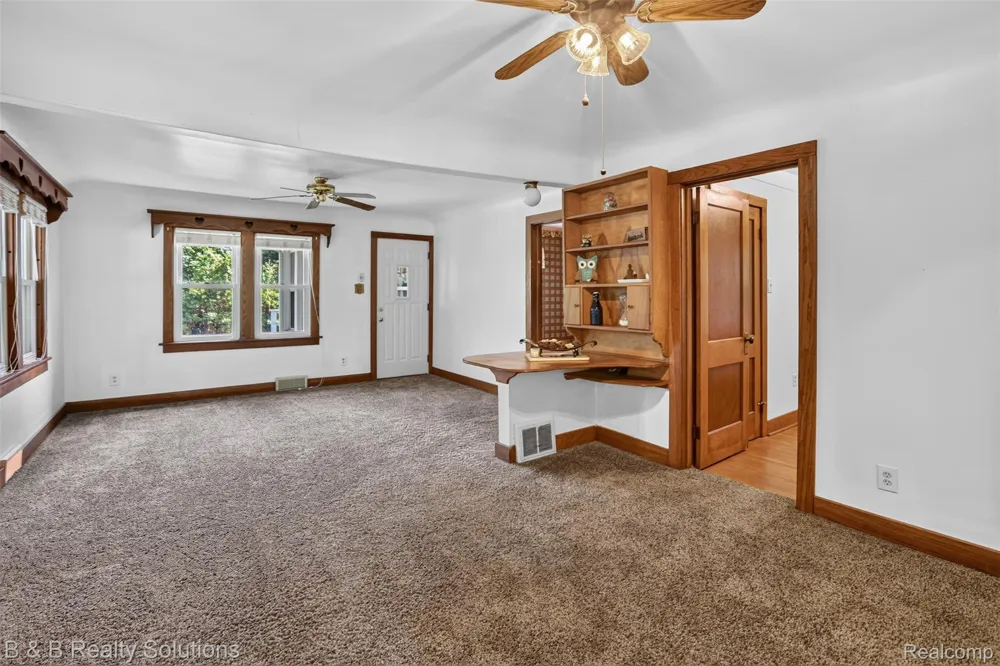 3625 N Lapeer Road Mayfield Township, MI 48446