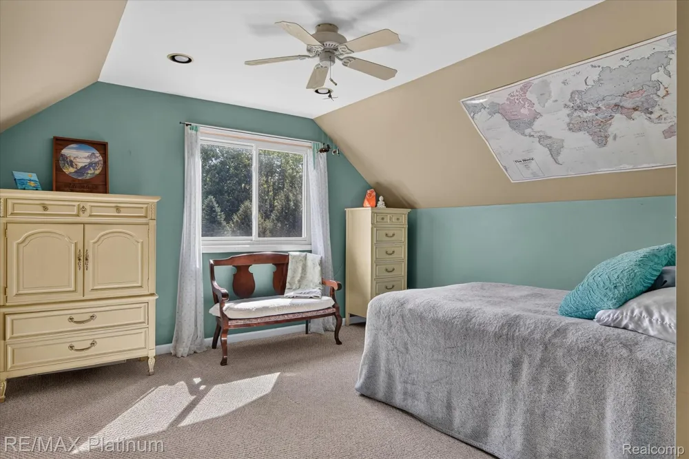 7996 Kearney Road Northfield Township, MI 48189