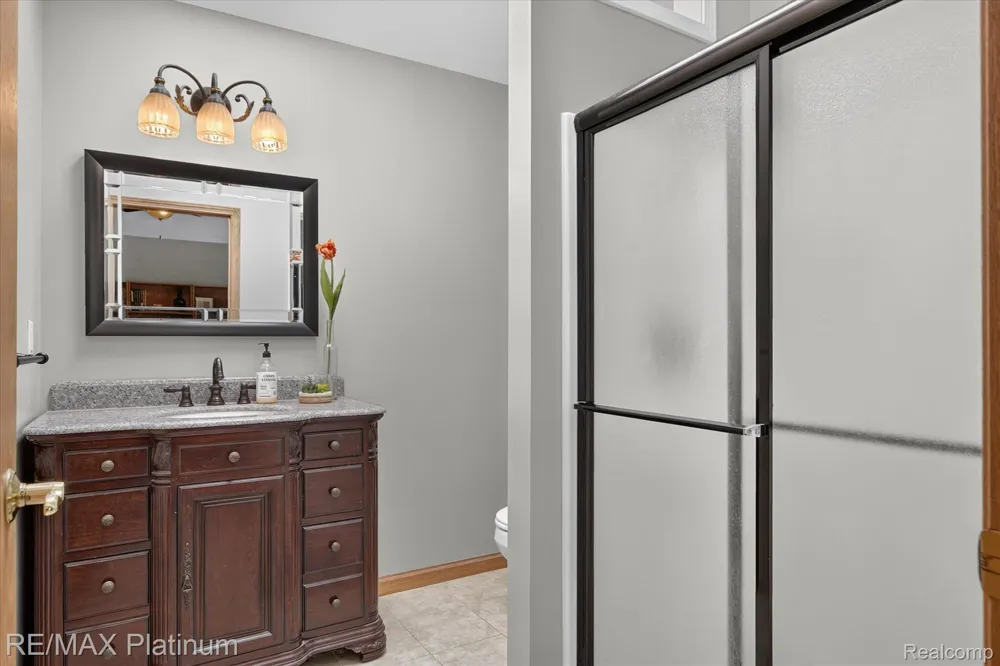 7996 Kearney Road Northfield Township, MI 48189