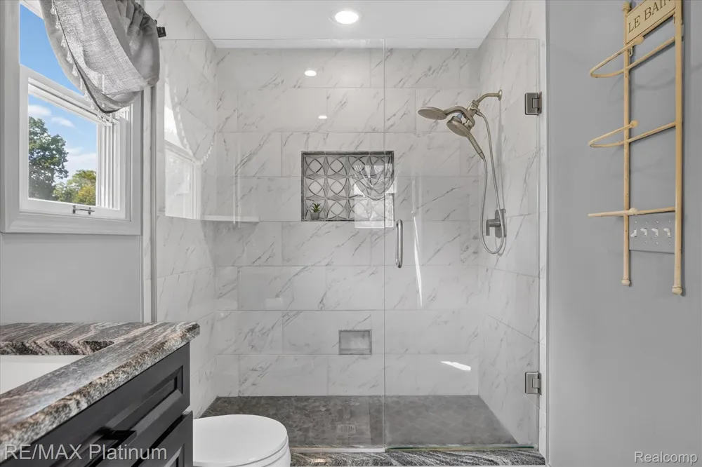 7996 Kearney Road Northfield Township, MI 48189