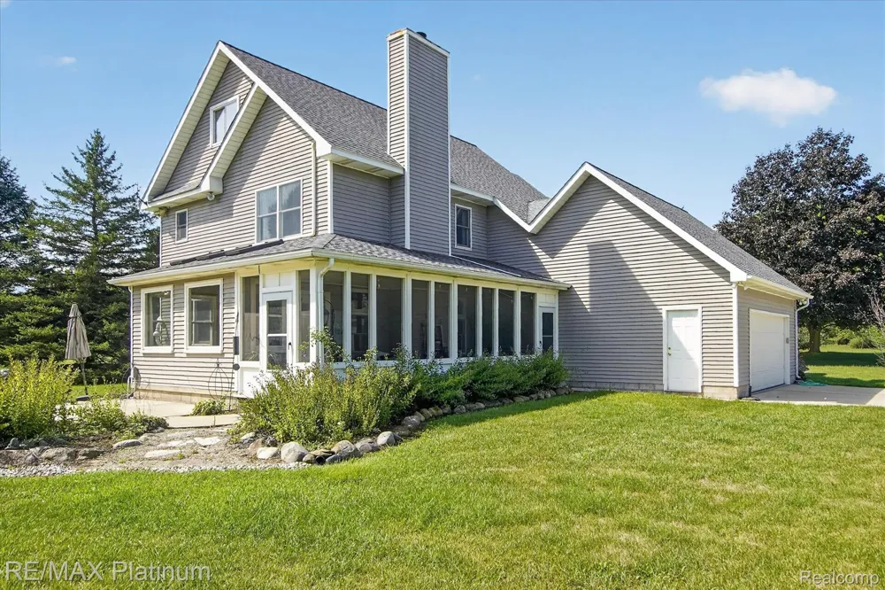 7996 Kearney Road Northfield Township, MI 48189