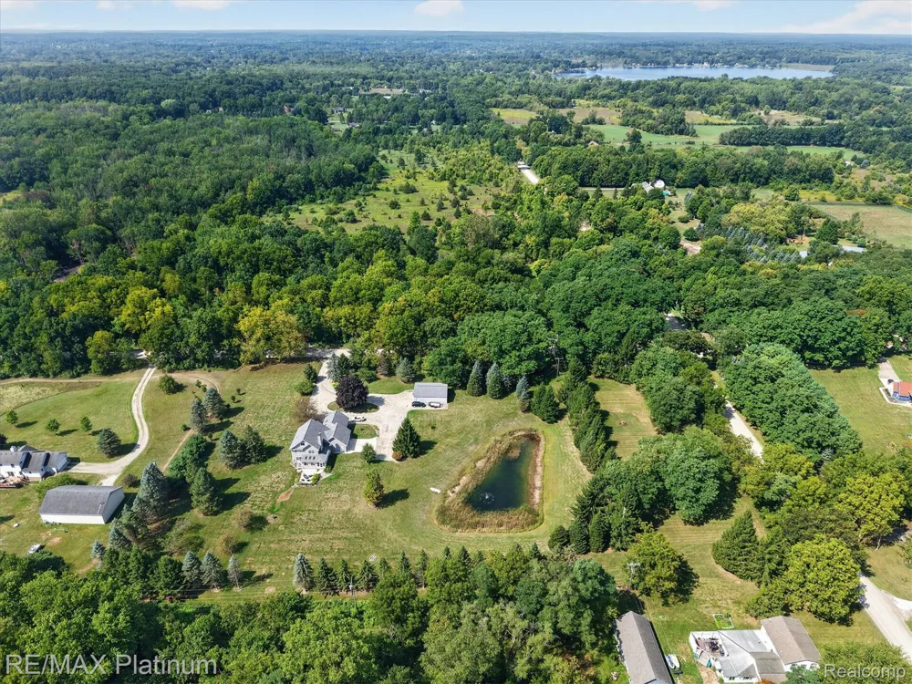 7996 Kearney Road Northfield Township, MI 48189