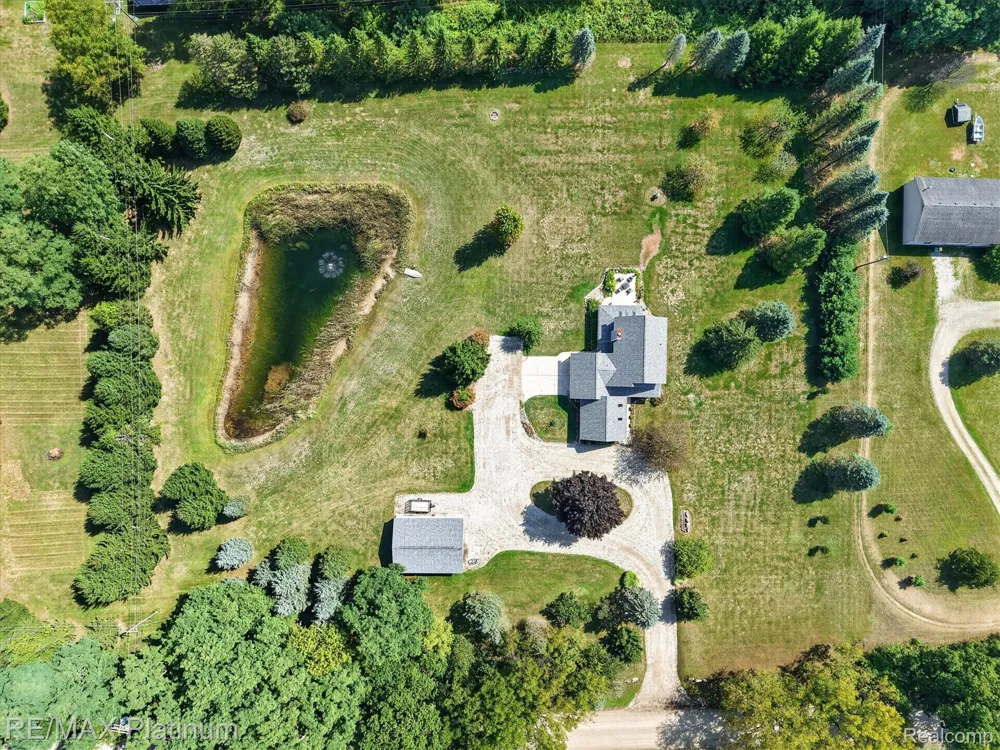 7996 Kearney Road Northfield Township, MI 48189