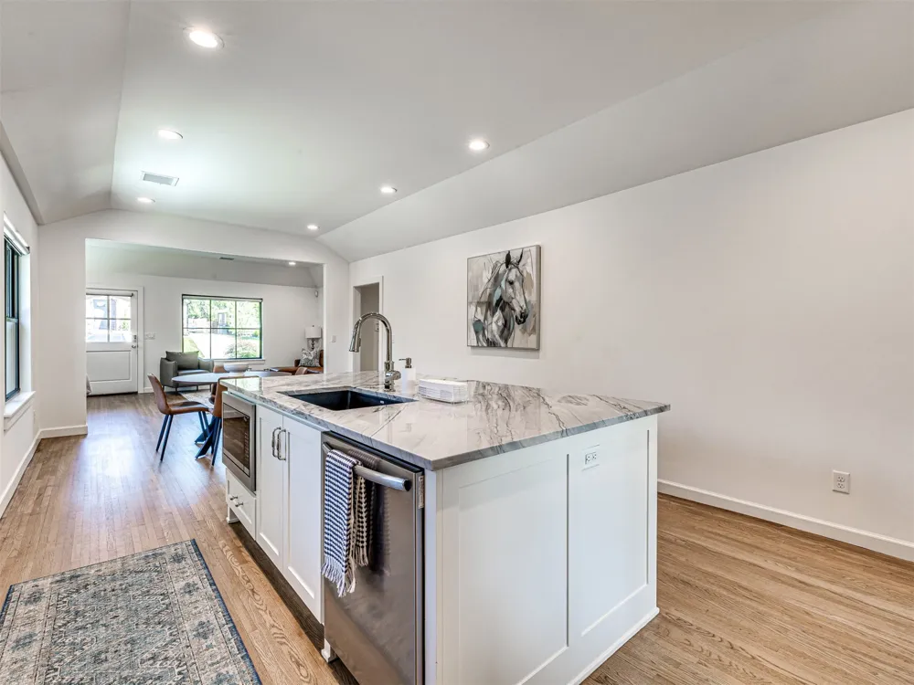 1540 S Columbia Place Tulsa, OK 74104