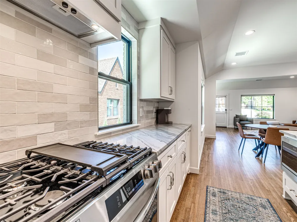 1540 S Columbia Place Tulsa, OK 74104