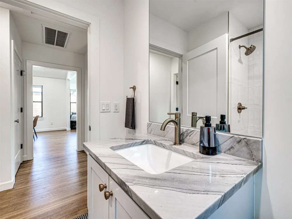 1540 S Columbia Place Tulsa, OK 74104