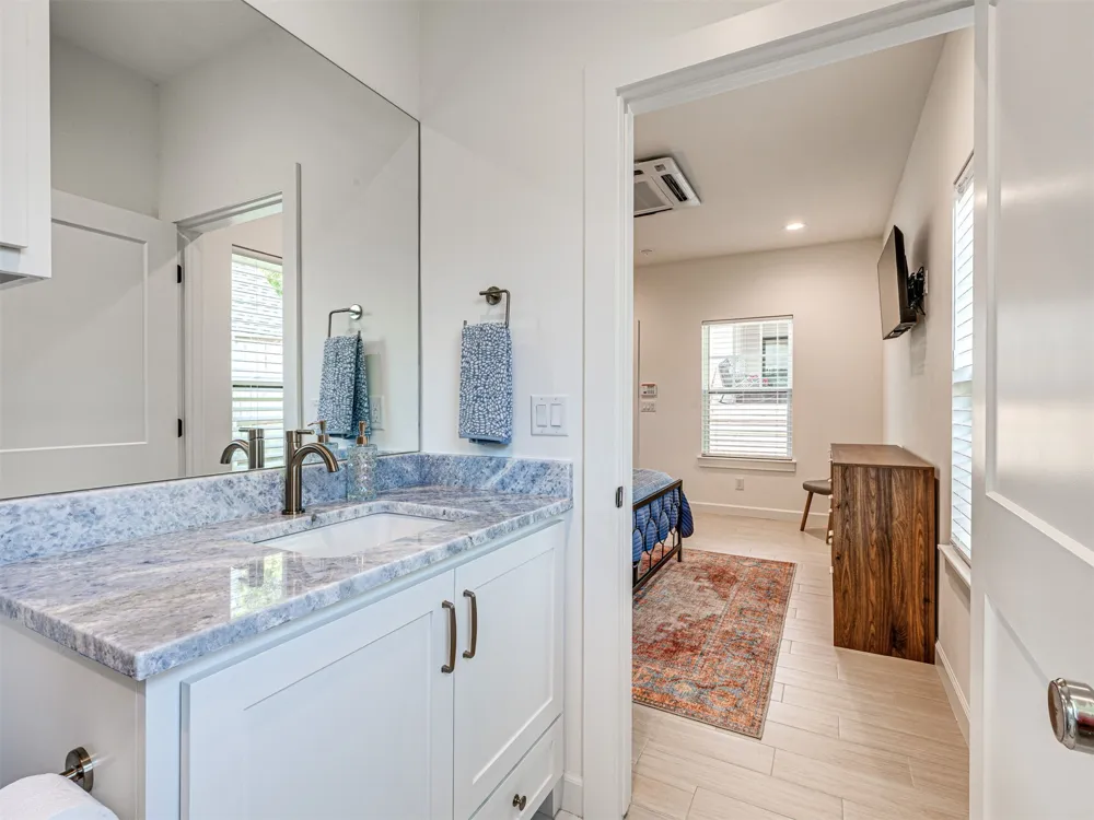 1540 S Columbia Place Tulsa, OK 74104