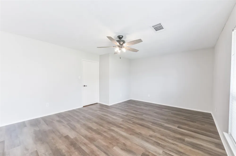 16606 Burlcreek Houston, TX 77084