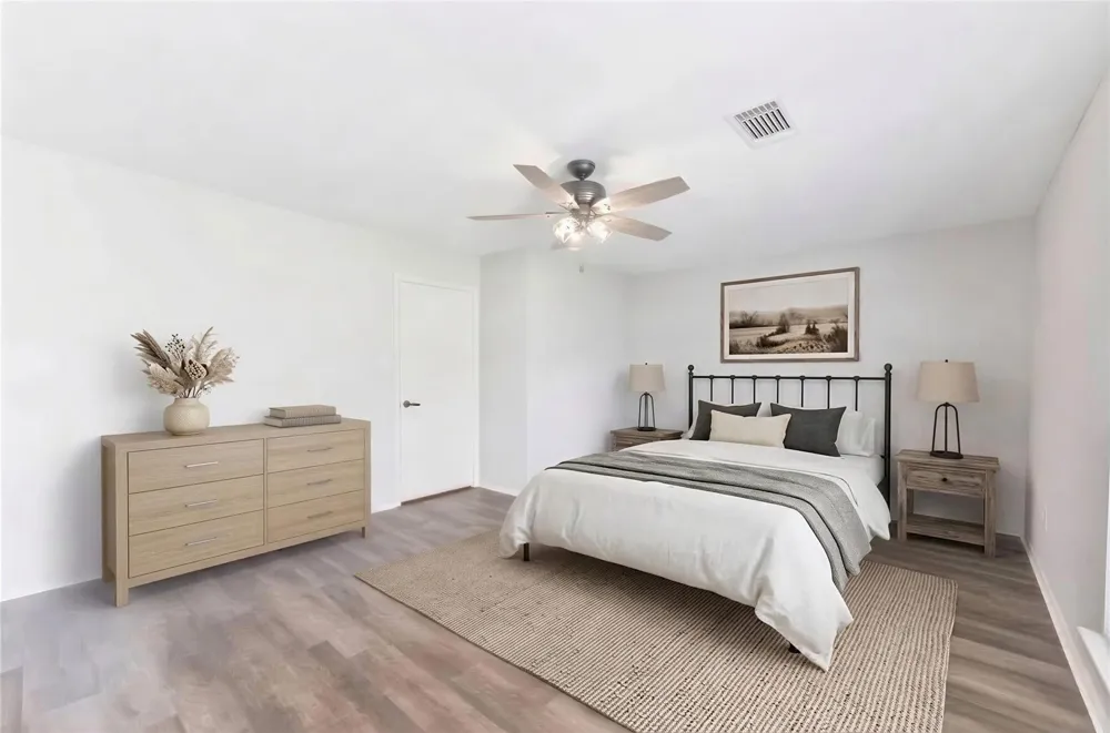 16606 Burlcreek Houston, TX 77084