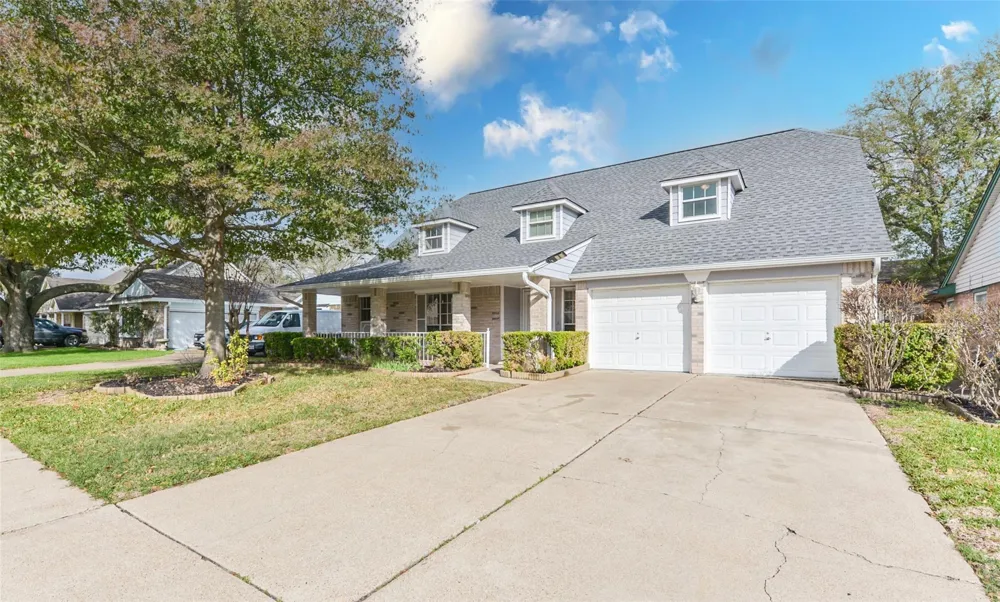 16606 Burlcreek Houston, TX 77084