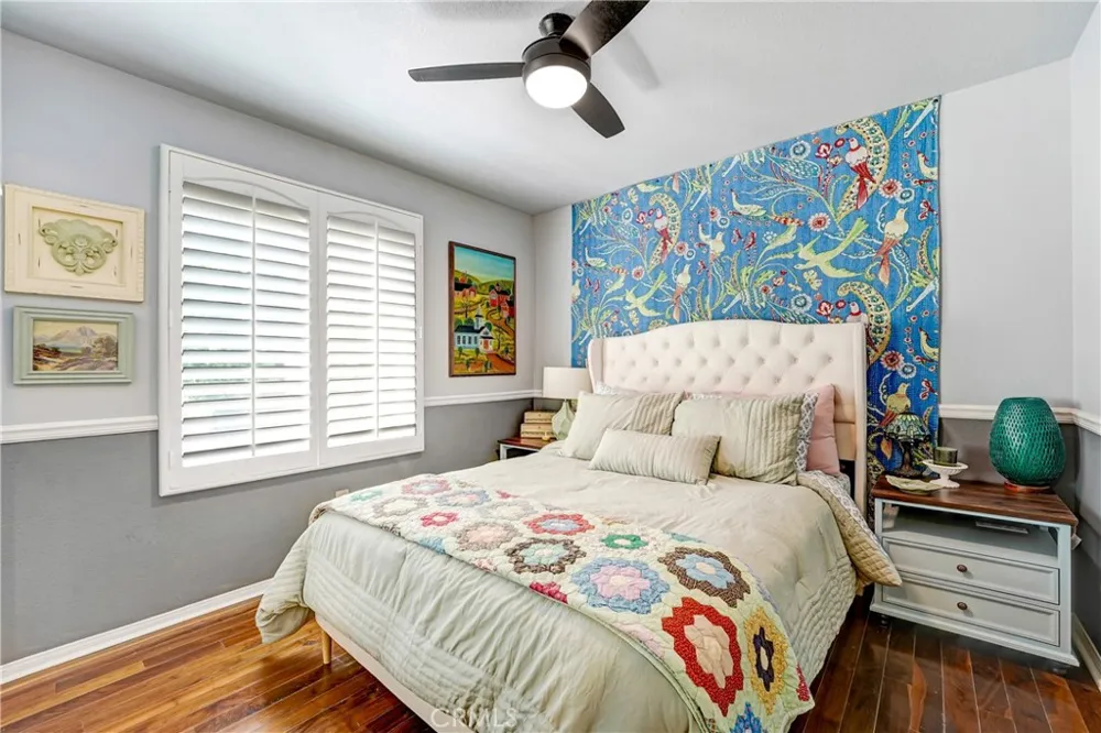 23312 Montecito Valencia, CA 91354