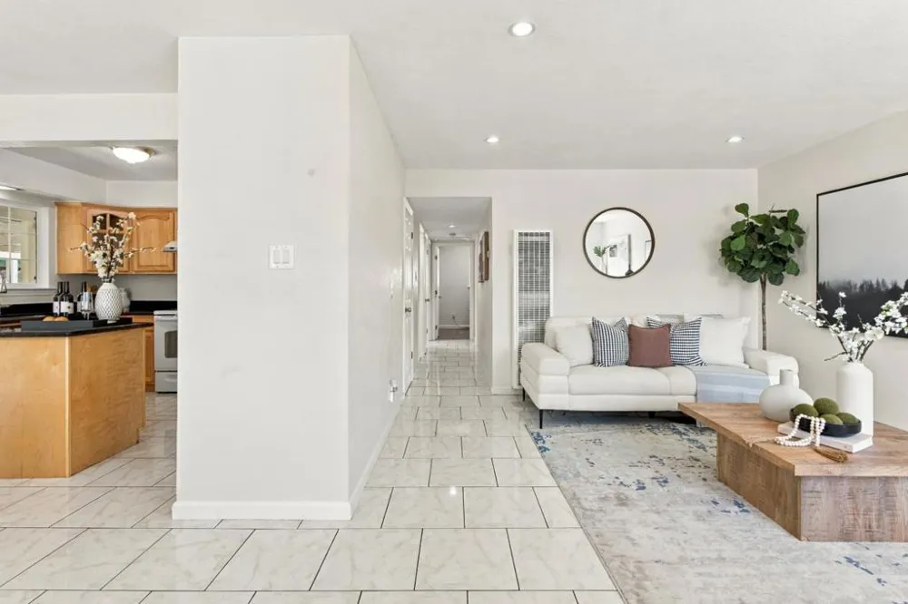 1907 Naples Drive San Jose, CA 95122