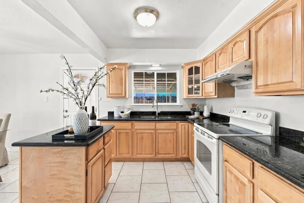 1907 Naples Drive San Jose, CA 95122