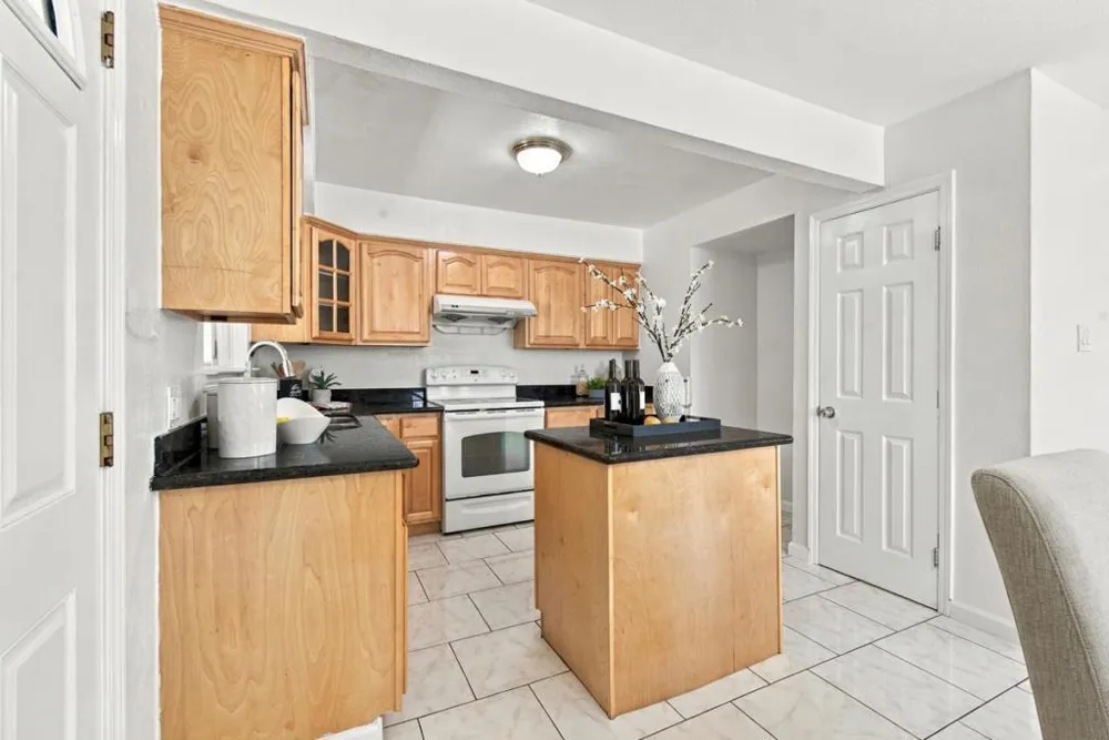 1907 Naples Drive San Jose, CA 95122